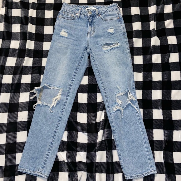 SOLD PacSun Light Blue Distressed Mom Jeans - Picture 3 of 6